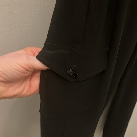 Joseph Ribkoff Pants Joggers NWT Bow Detail at Hem Black Size 4 Side Pockets - Picture 4 of 11